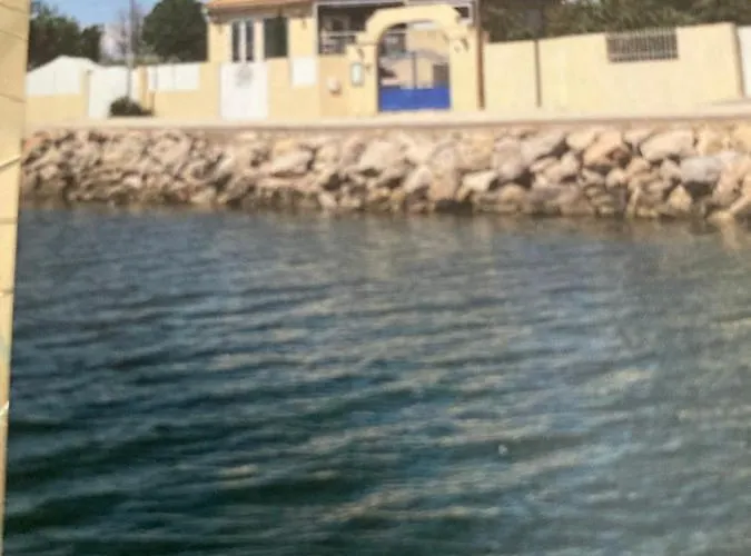 Le Robinson Bed & Breakfast