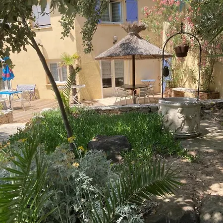 Le Robinson Bed and breakfast Marseillan (Herault)